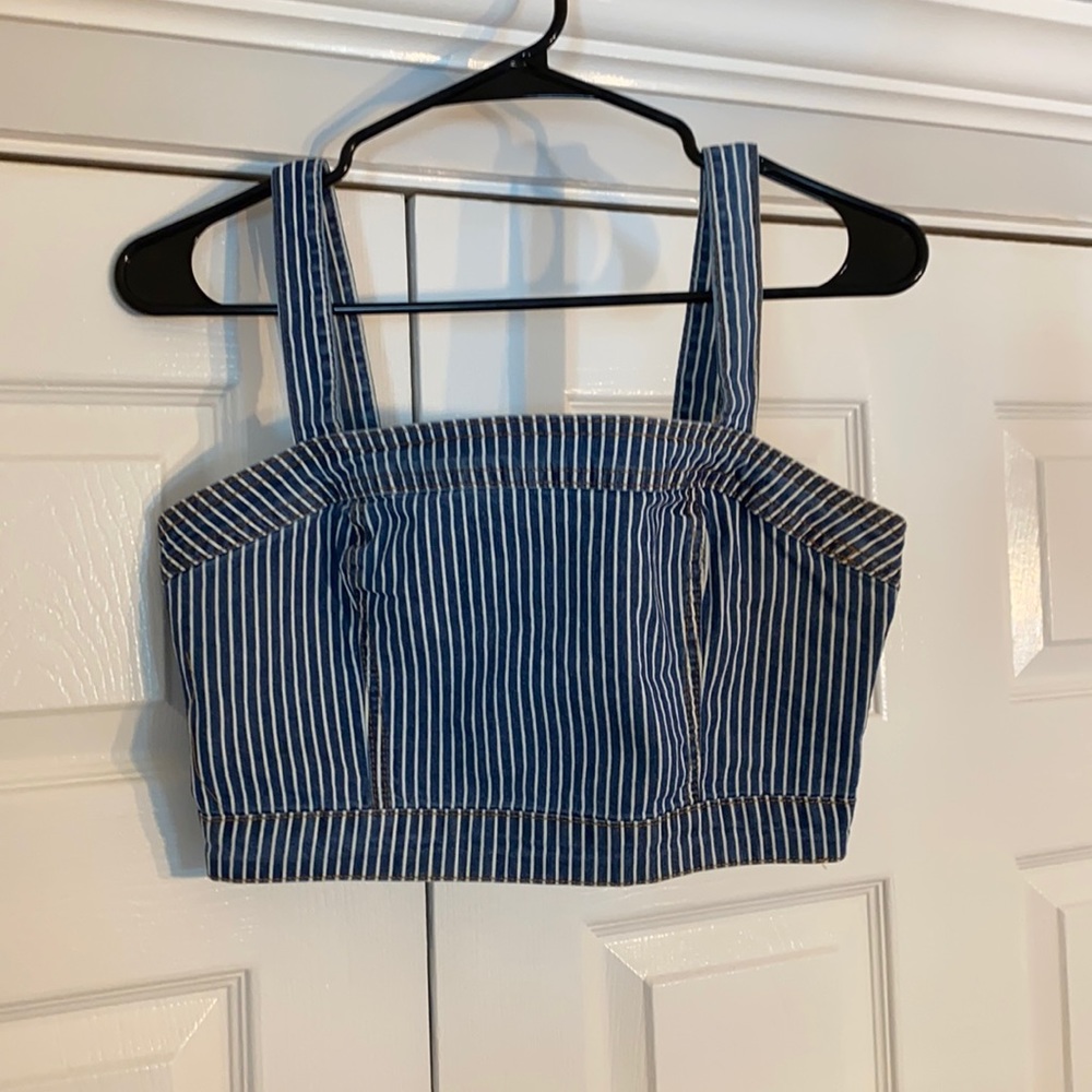 WORN ONCE forever 21 Jean crop top